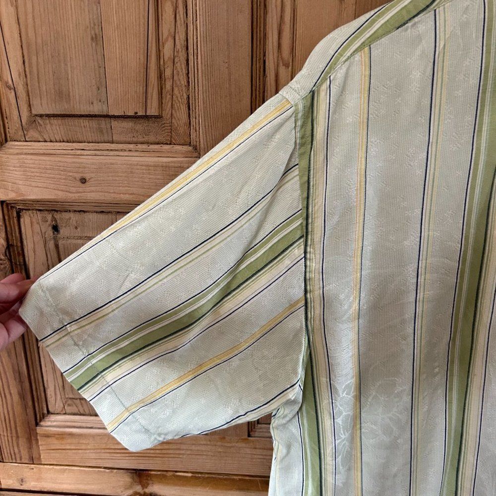 Tommy Bahama Large Silk Button Up Shirt Green Yellow Stripe Short Sleeve Collar - Picture 3 of 11